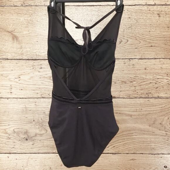 (50% OFF) NWT TED BAKER Kesia Scalloped Mesh Swimsuit Black 32 C/D - Picture 7 of 10